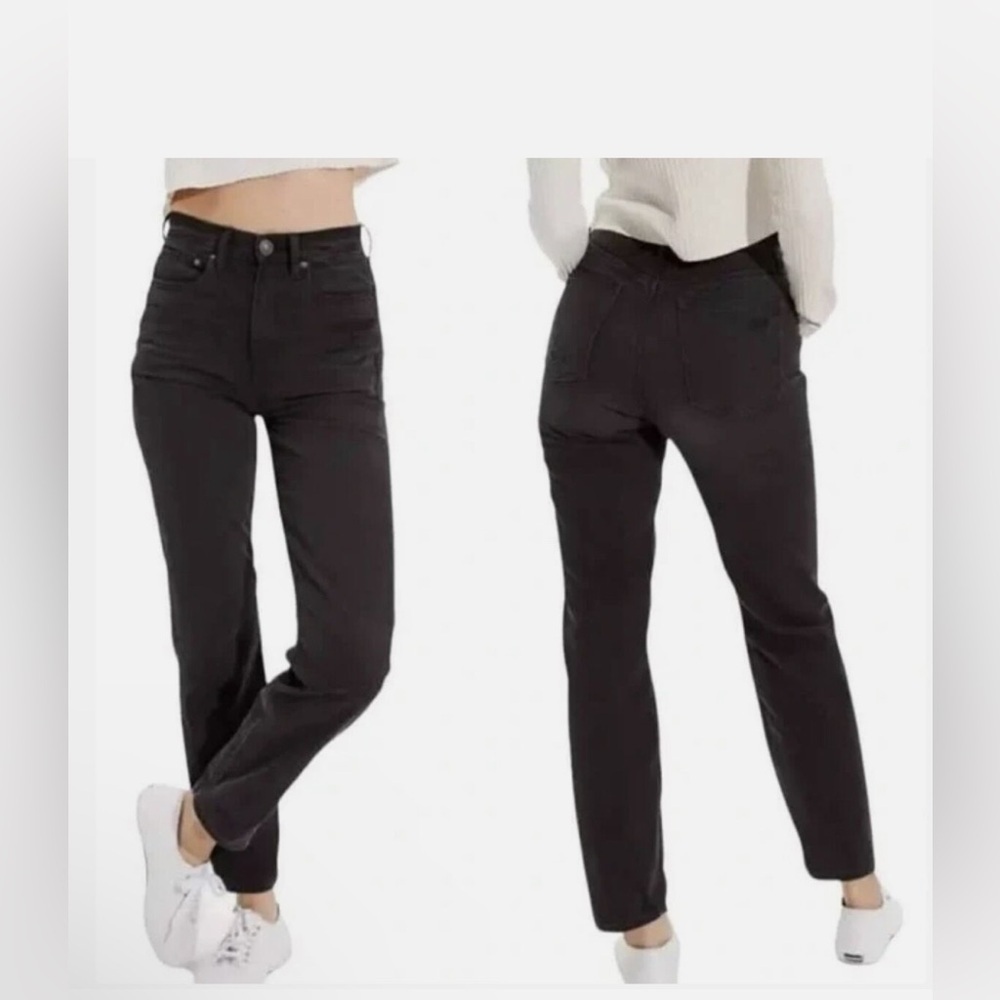 American Eagle Highest Rise 90’s Boyfriend Jean